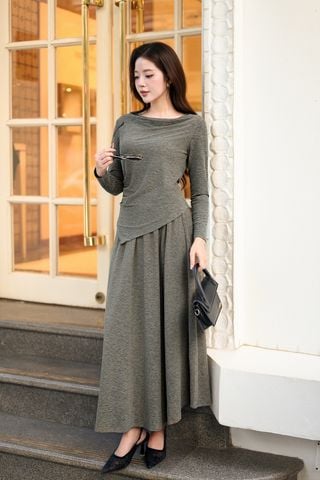Áo thun chéo vạt dài tay cổ đổ - O61B25T004