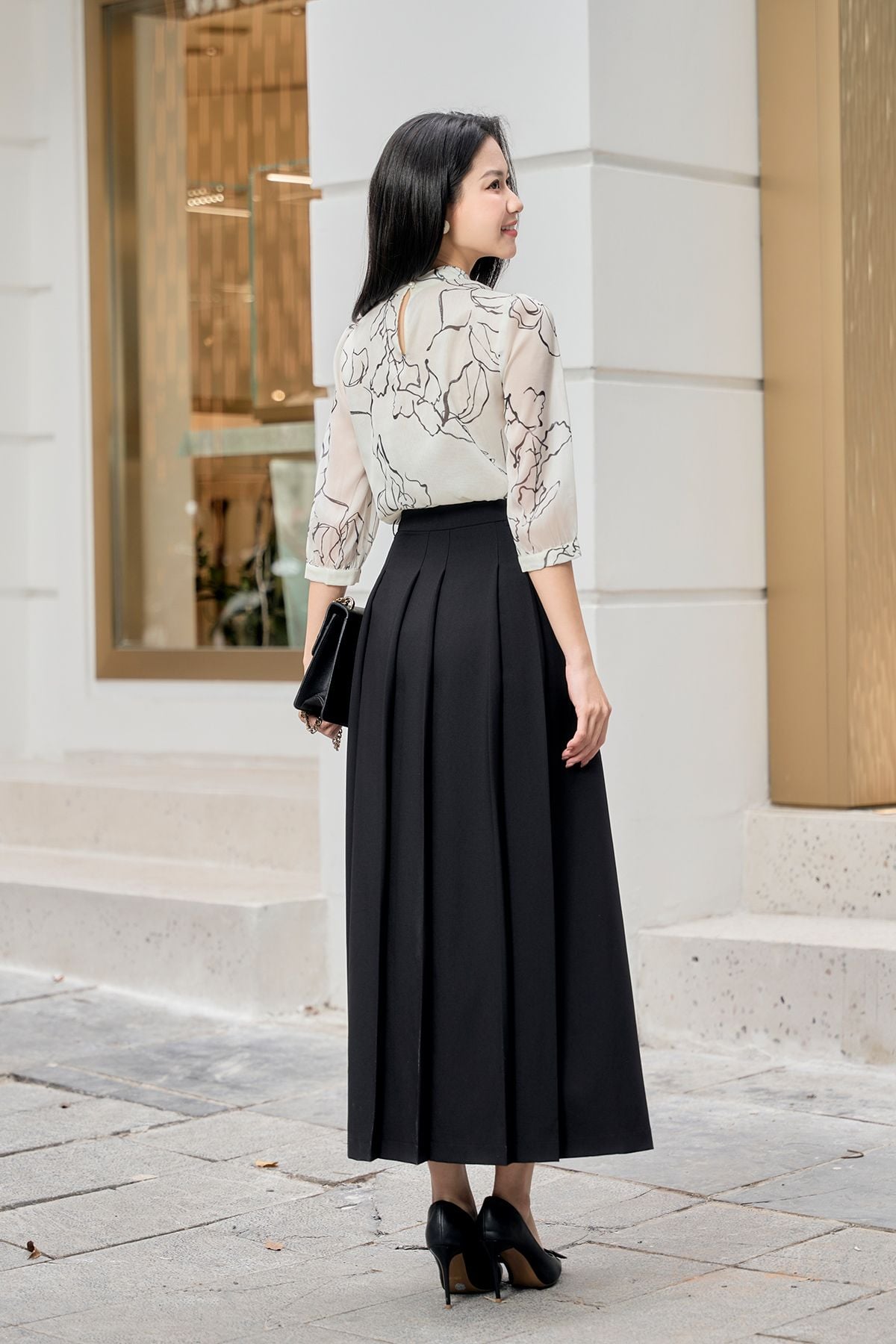 Áo cổ tàu mí ngực - O61B26Q003