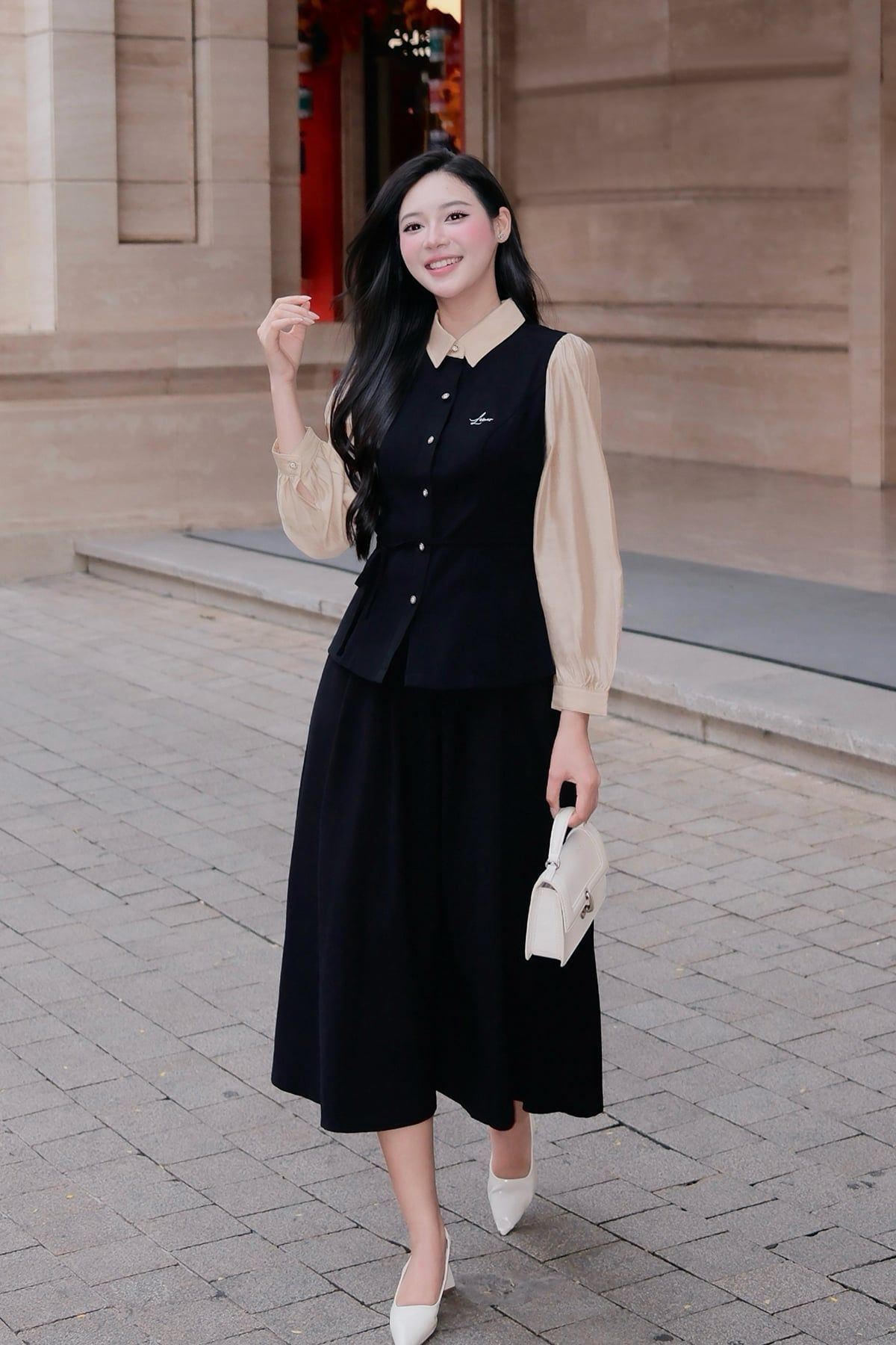 Chân váy xoè ly bung chun sau - O62L25Q012