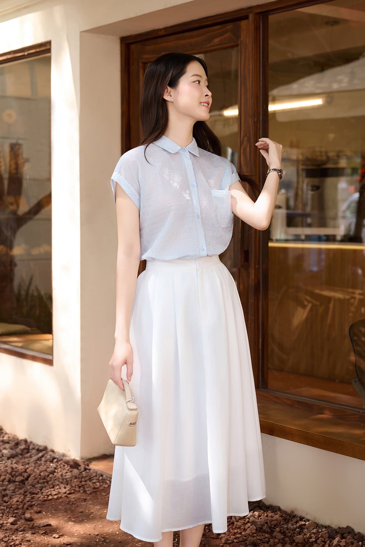 Áo sơ mi vai chờm túi ốp ngực - O61H26H003