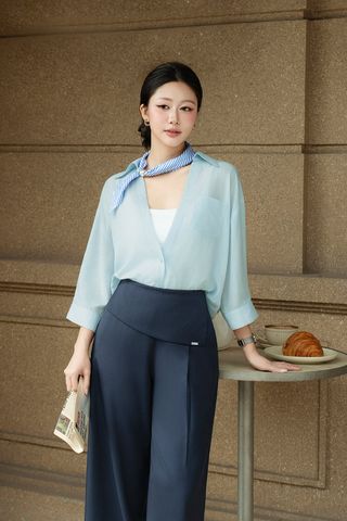 Áo sơ mi cổ V mở tay lỡ - O61H26Q026