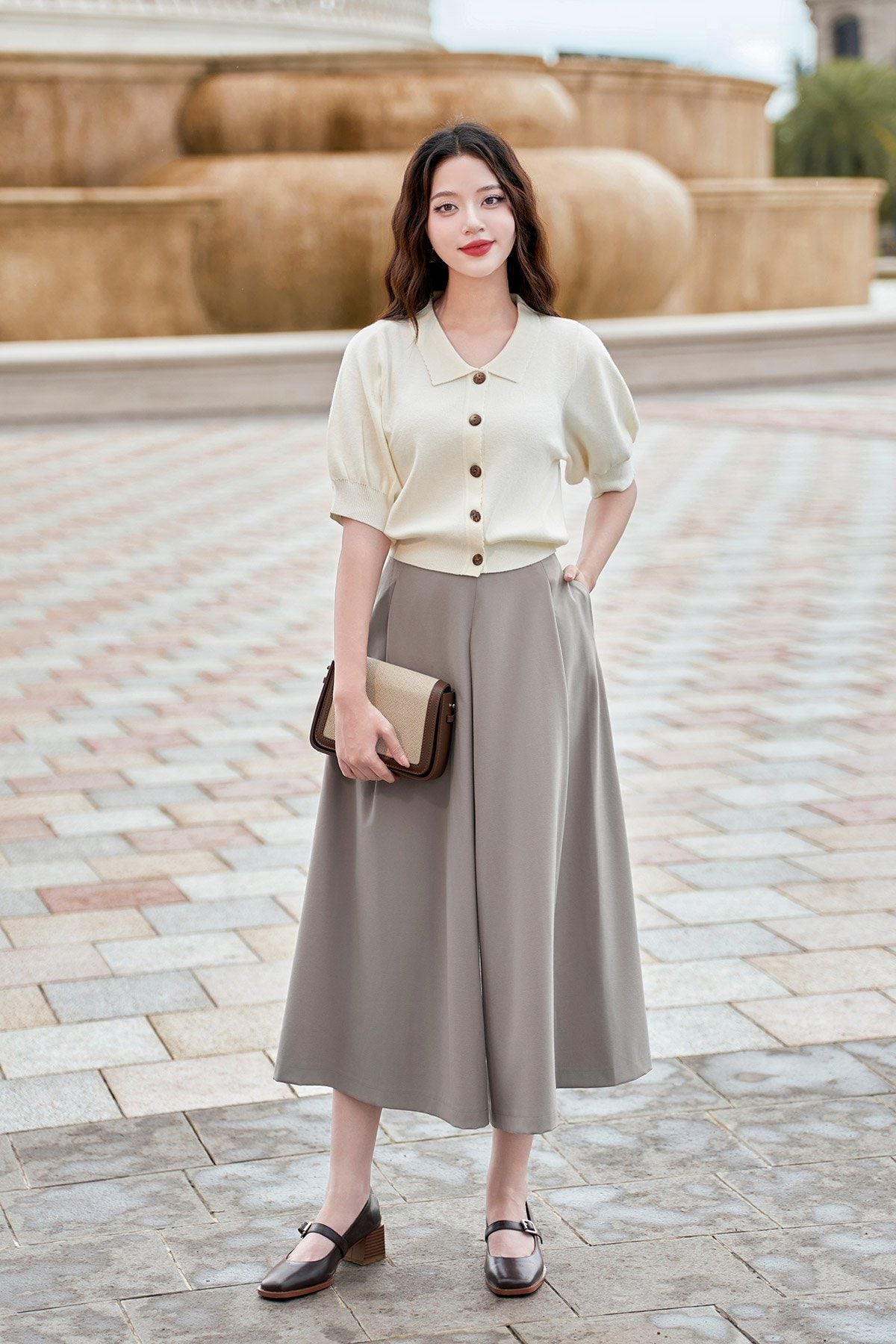 Quần ống rộng cạp liền ly giữa - V64W25Q012