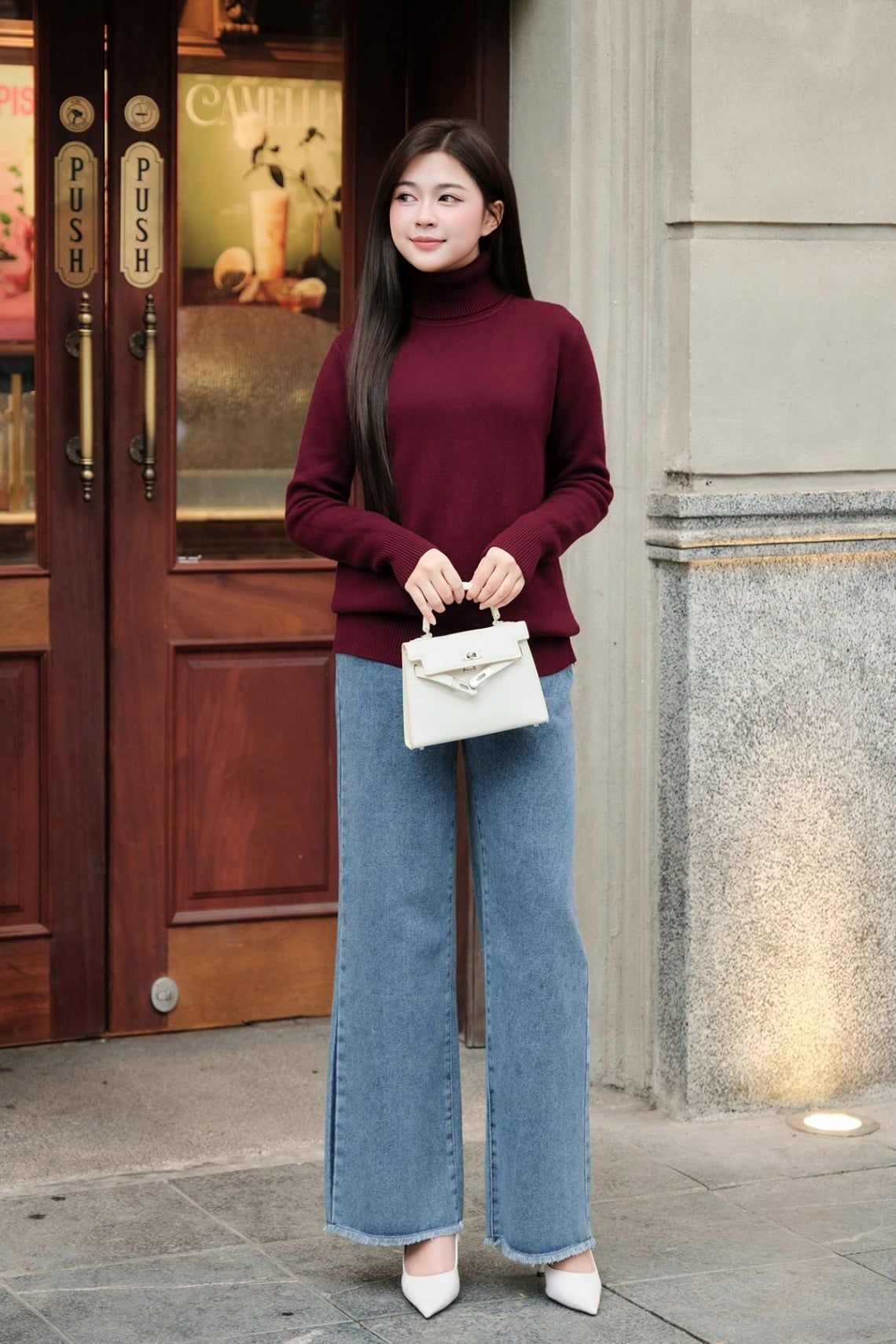 Áo len cổ lọ lót lông - O61W25T012