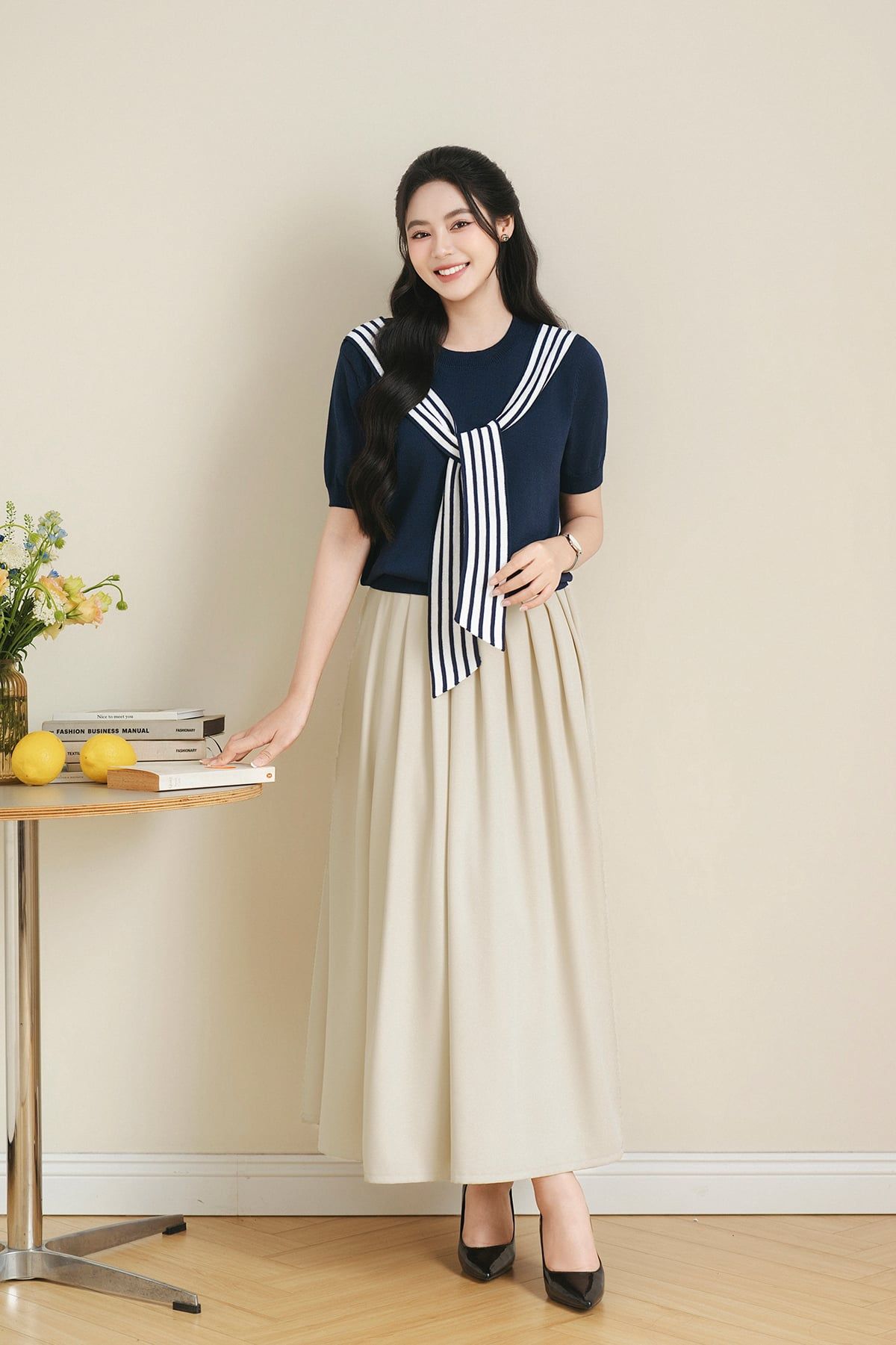 Chân váy xòe xếp ly dáng dài - O62L26Q010