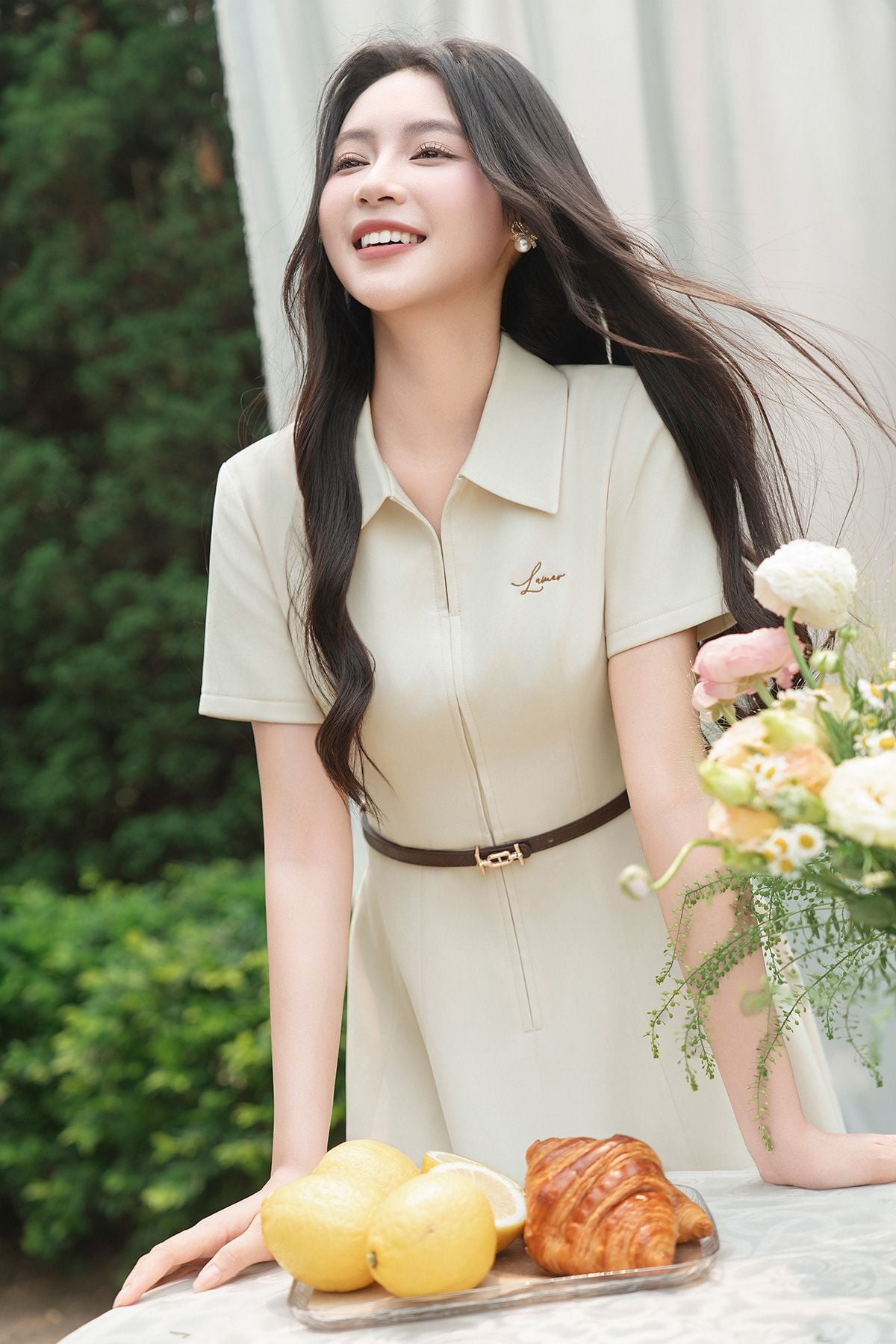 Đầm midi dáng xòe cộc tay thêu ngực - O63L26H008