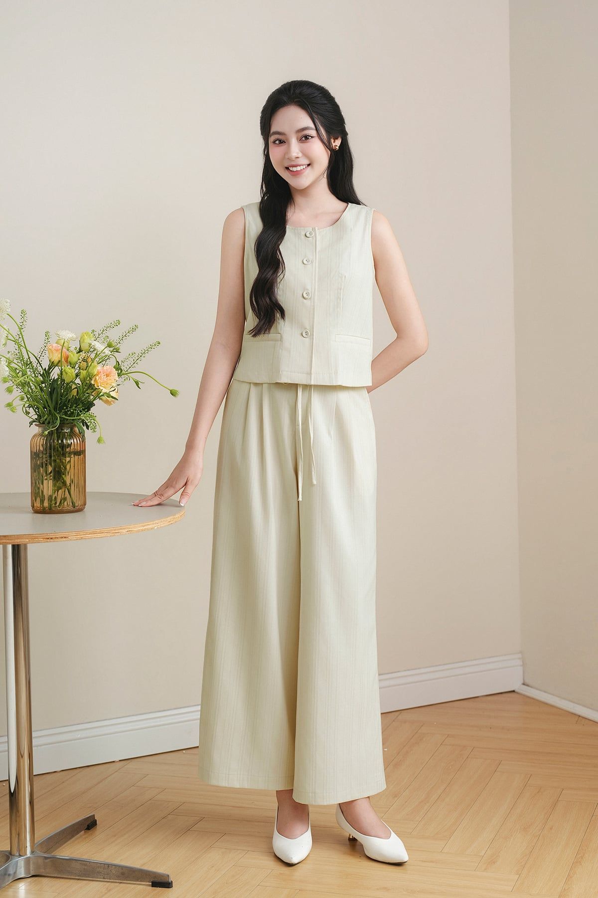 Quần ống rộng chun sườn buộc dây eo - O64W26Q002