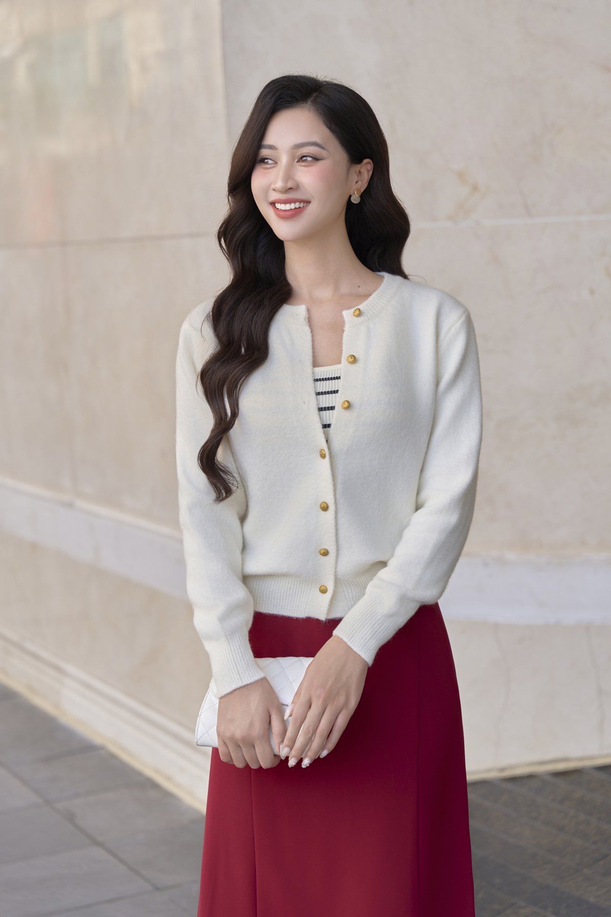 Áo khoác len cardigan cổ tròn dài tay - O65C25T010