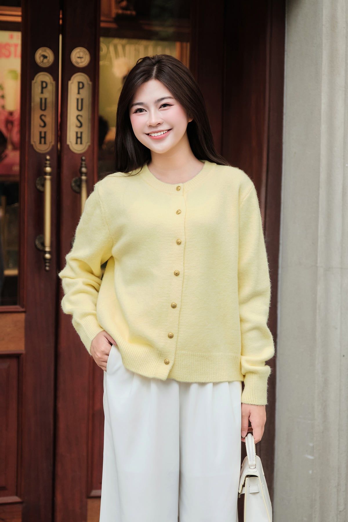 Áo khoác len cardigan cổ tròn dài tay - O65C25T010