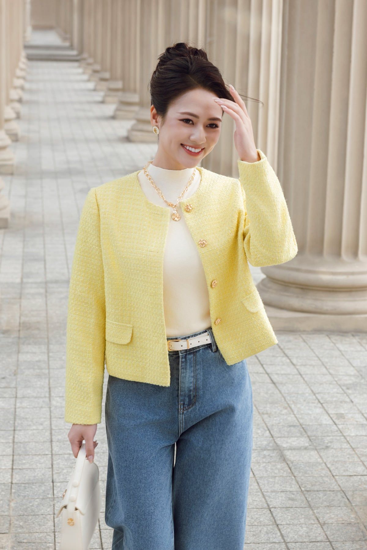 Áo khoác dạ tweed cổ tròn túi giả - O65W25T006