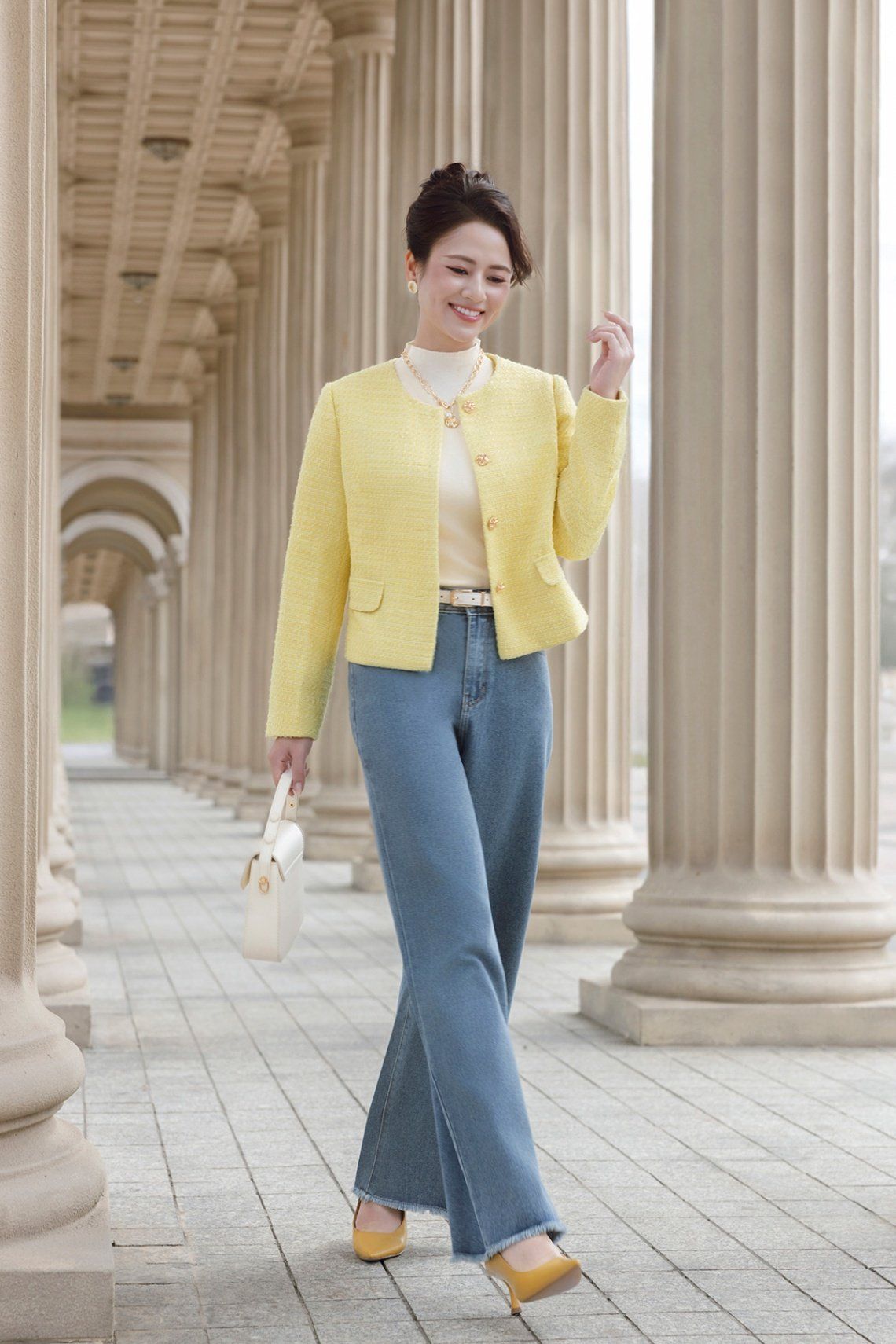 Áo khoác dạ tweed cổ tròn túi giả - O65W25T006 (Hàng đặt trước)