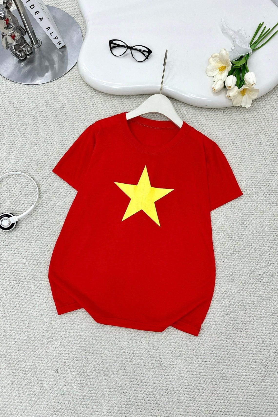 Áo thun cờ đỏ sao vàng unisex - P61S25H043