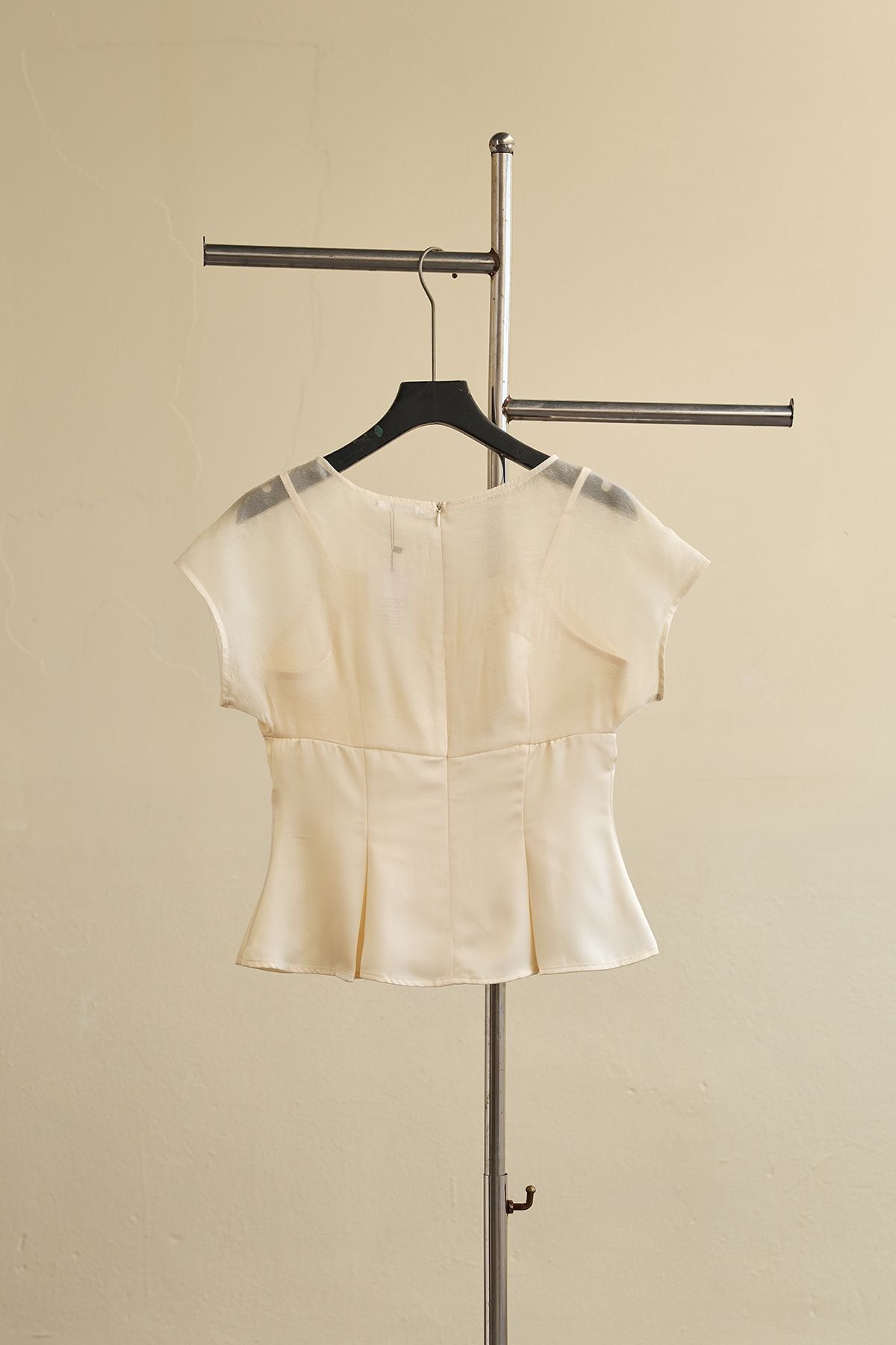 Áo peplum cổ thuyền ly bung phối tơ - S61B27H002