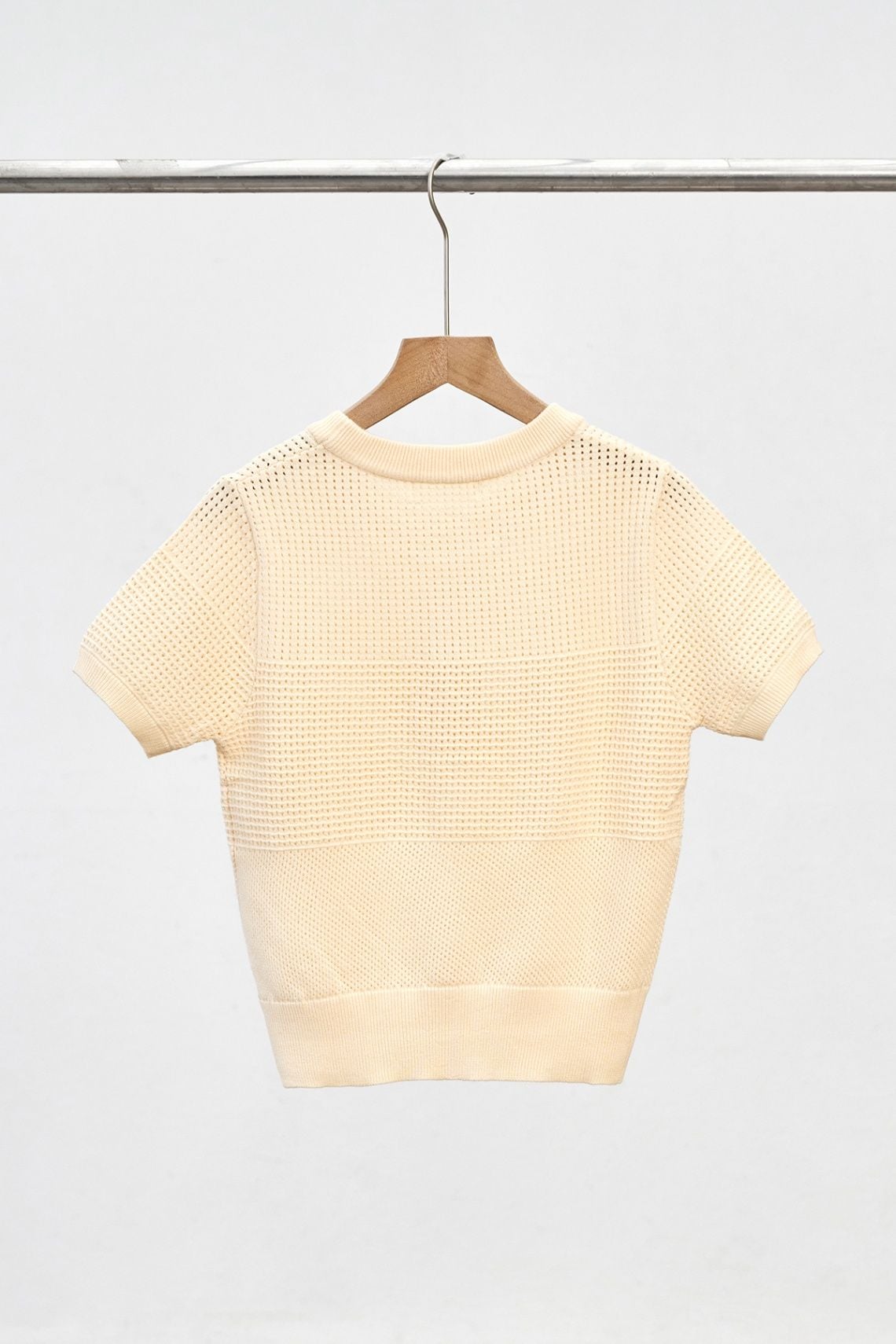 Áo len cổ tròn bo gấu - S61W25Q003