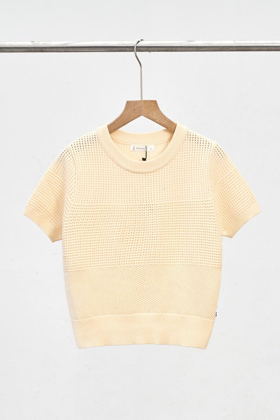 Áo len cổ tròn bo gấu - S61W25Q003