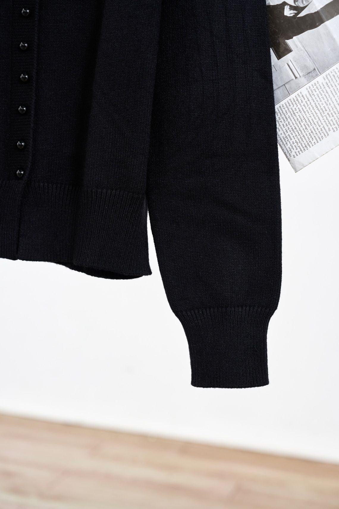 Áo len cổ tròn; đính khuy - S61W25T002