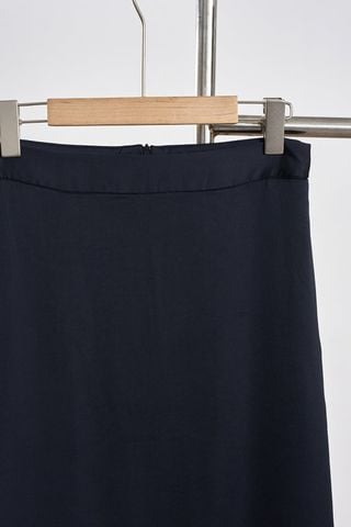 Chân váy lụa; khoá sau - S62R25Q004