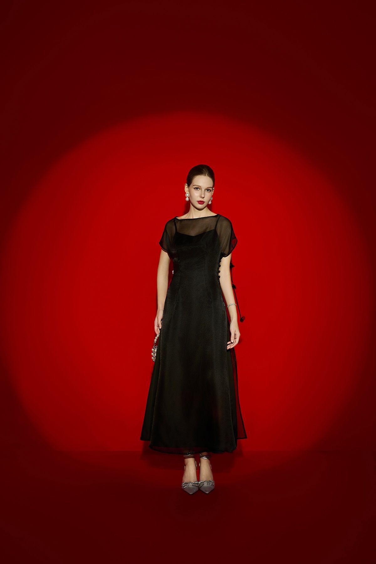 Đầm hai dây dáng ôm - S63F26Q001 (không kèm choàng)