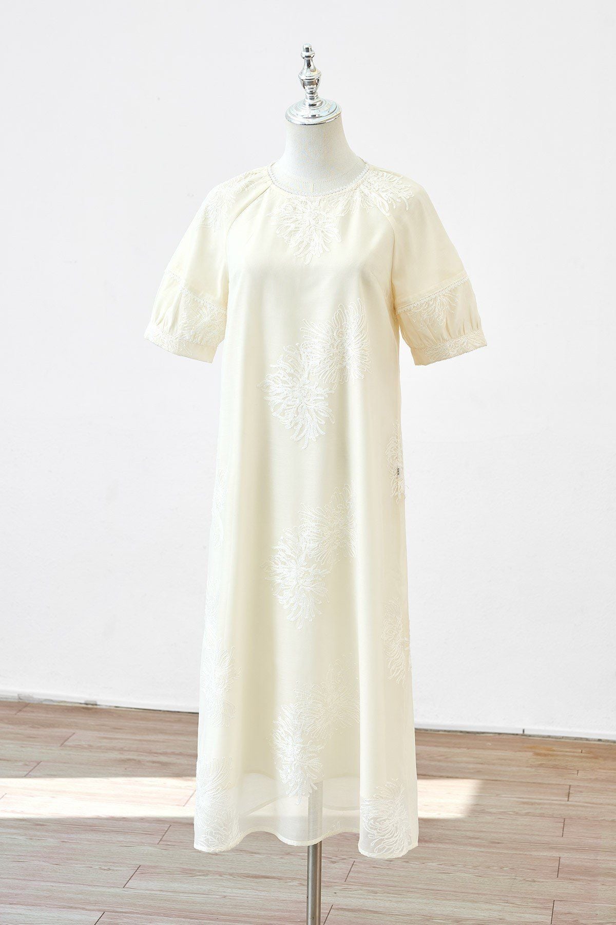 Đầm maxi dáng suông tay bồng - S63M25H021