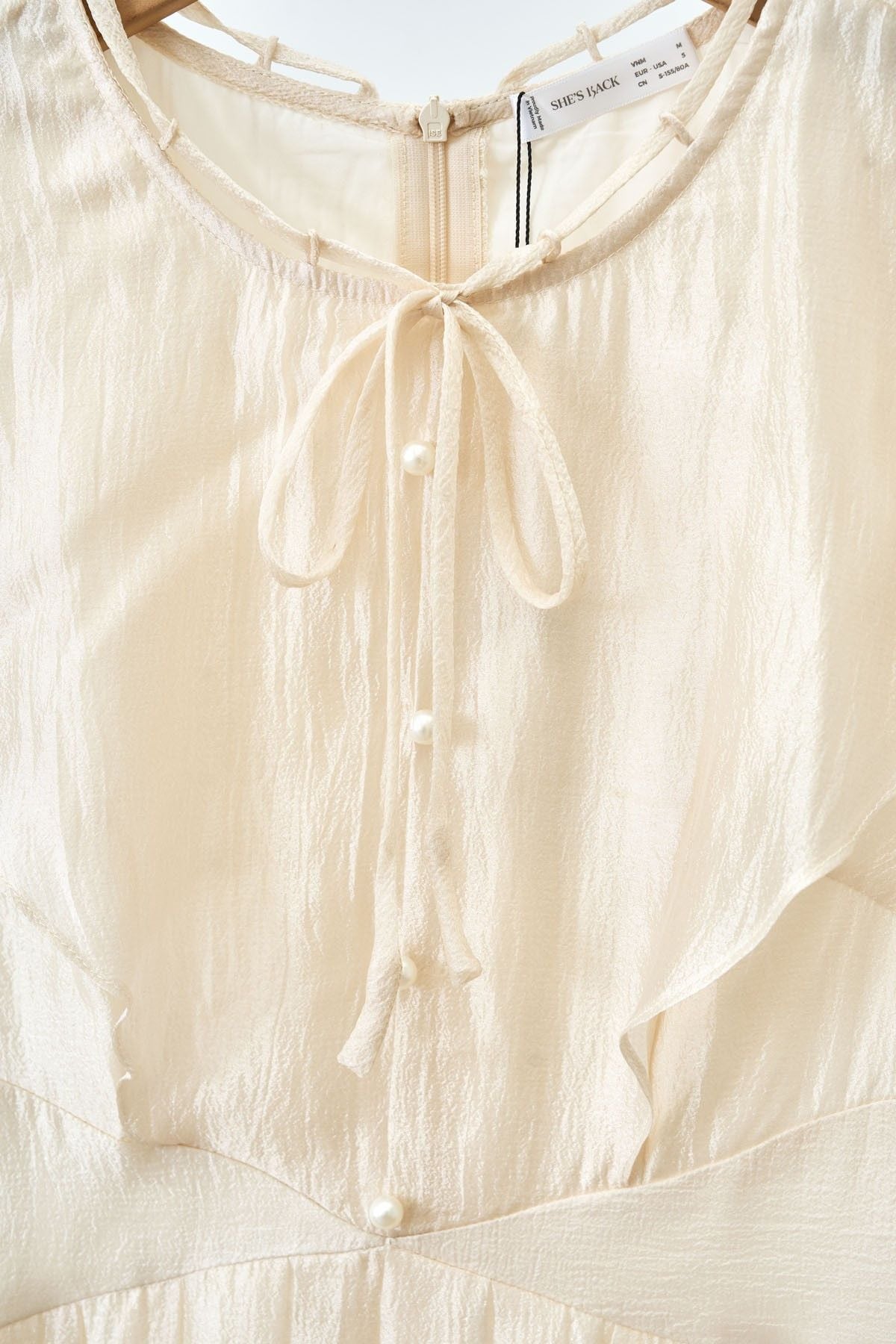 Đầm maxi cổ buộc nơ phủ bèo ngực  - S63M25H023