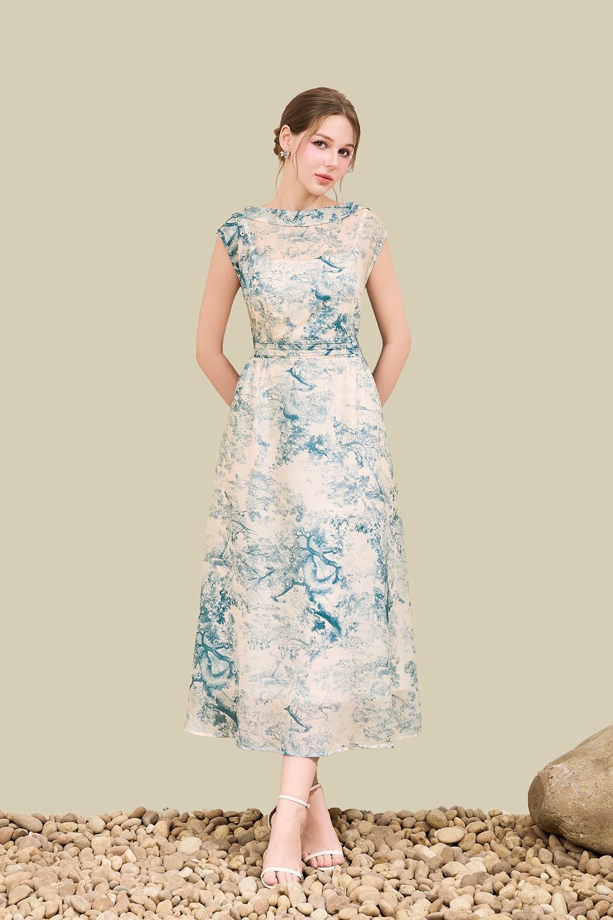 Đầm maxi xếp nhún eo - S63M26H008