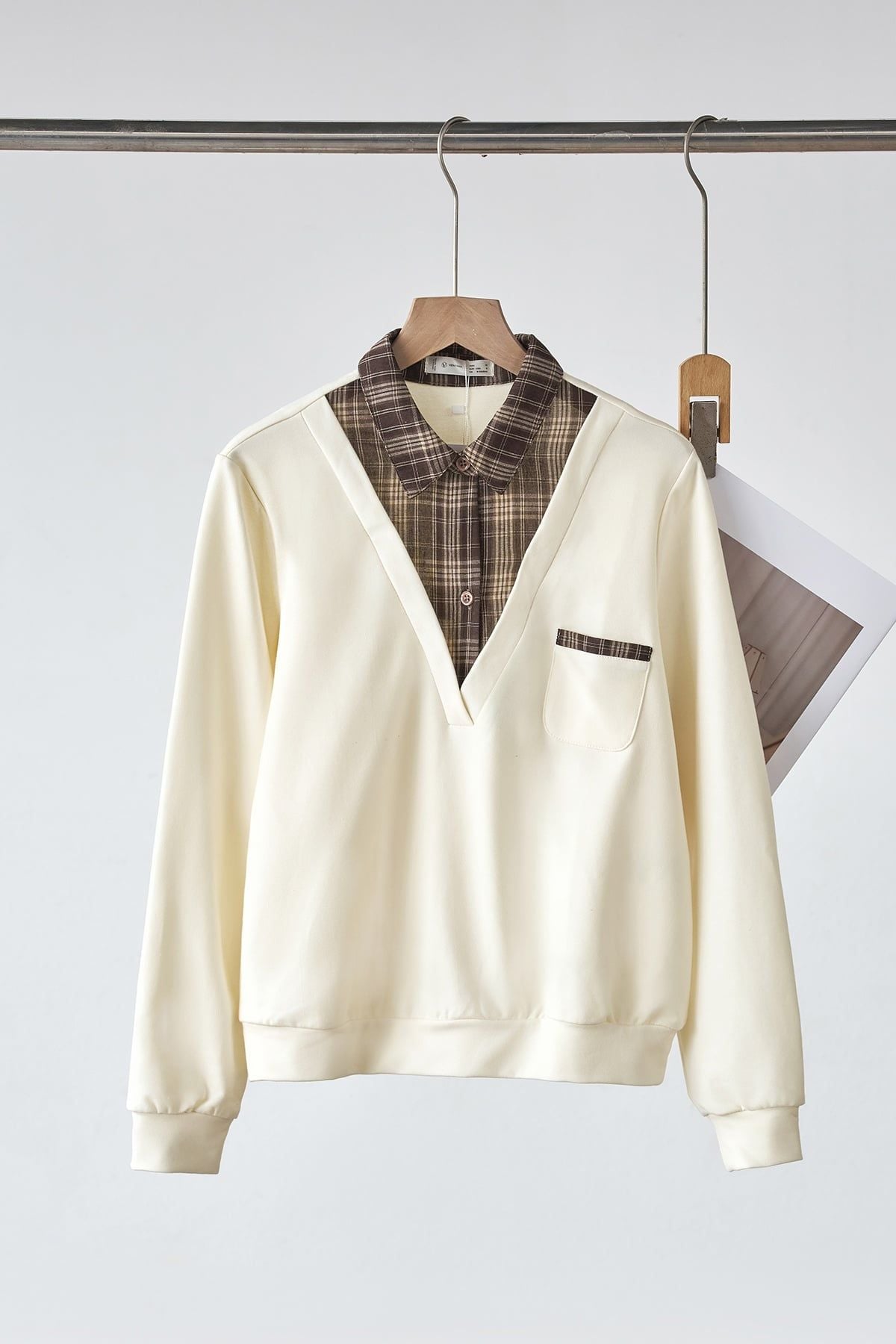 Áo dài tay bo gấu phối cổ - V61B25T016