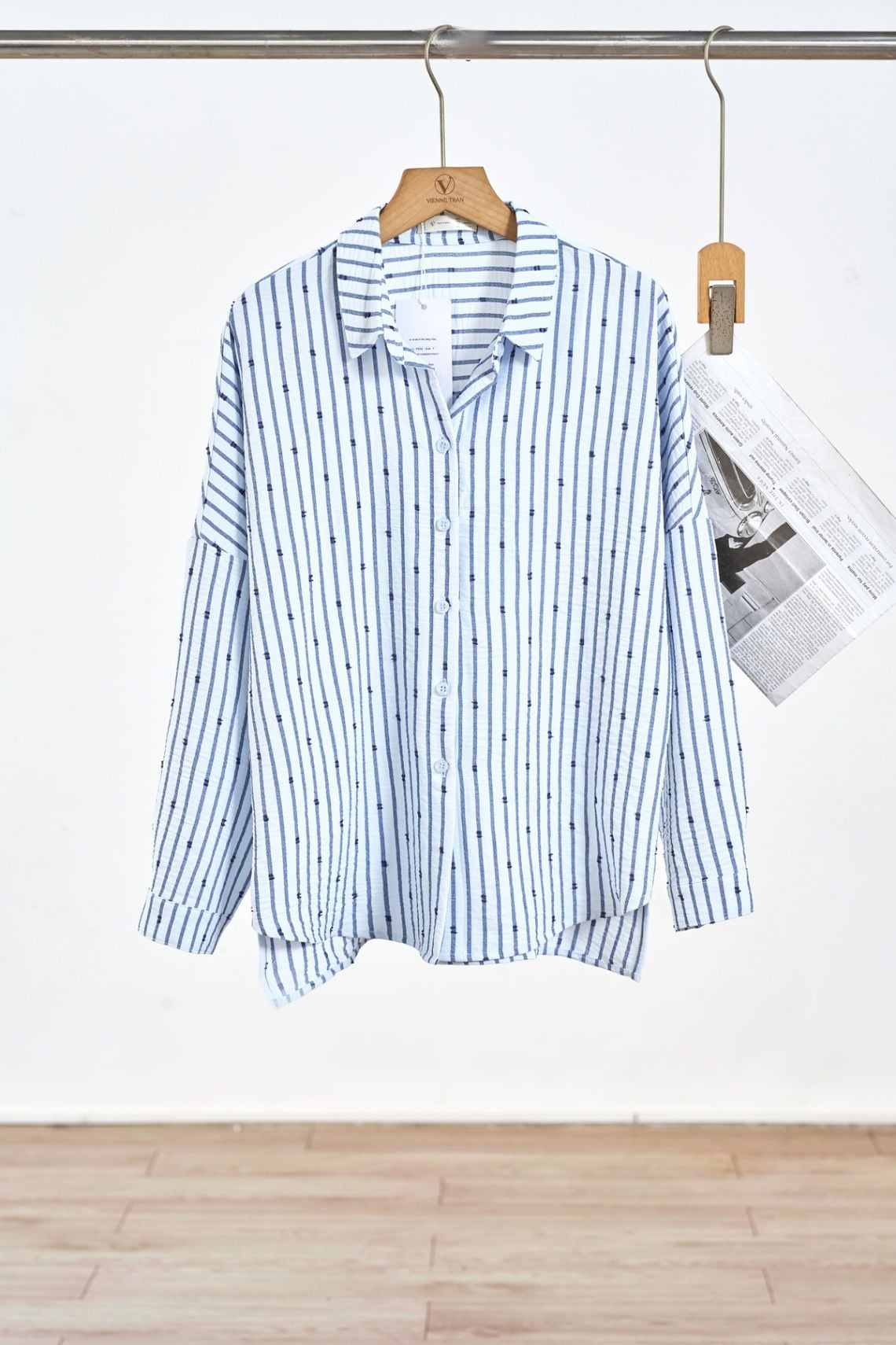 Áo sơ mi cổ đức dáng rộng  - V61H25Q036