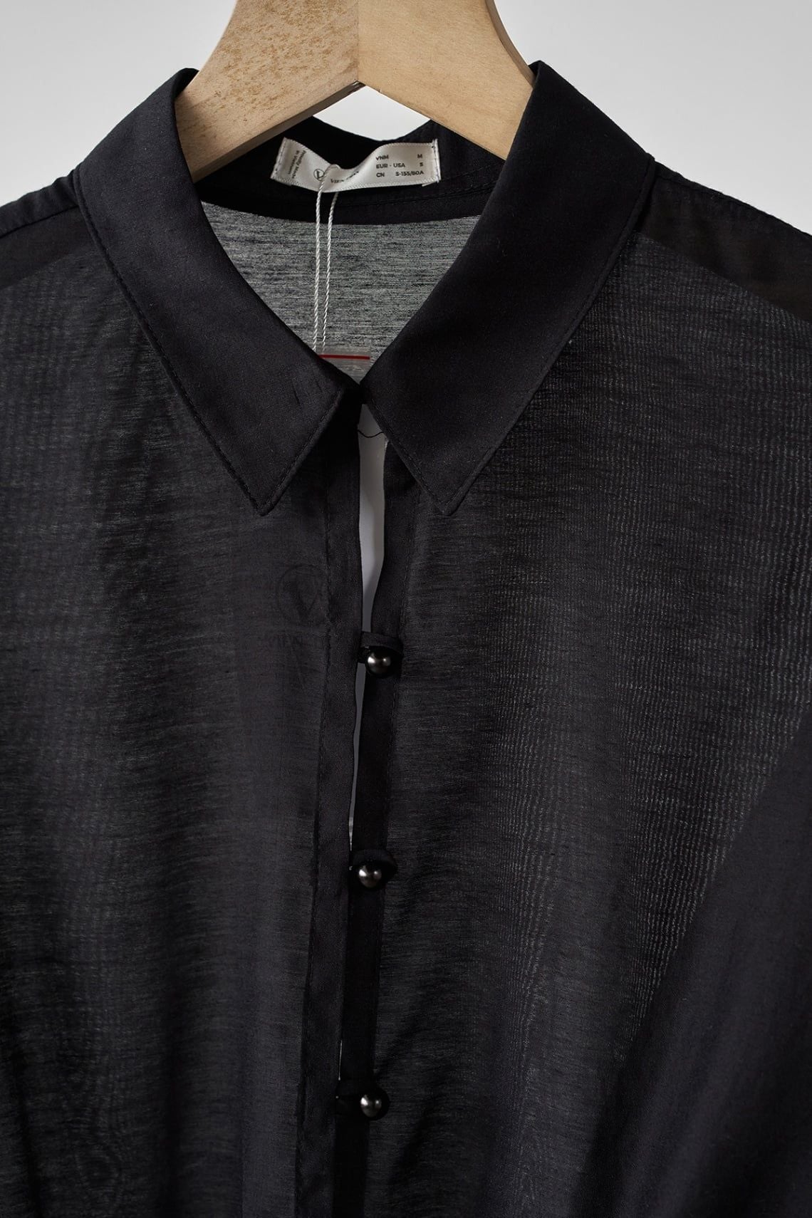 Áo sơ mi cổ đức rút gấu - V61H26Q001