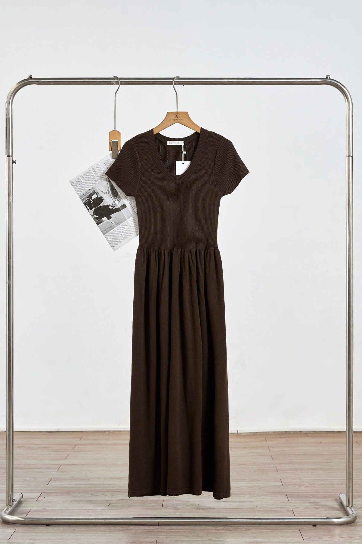 Đầm len cộc tay cổ tròn dáng xòe - V63L25Q007