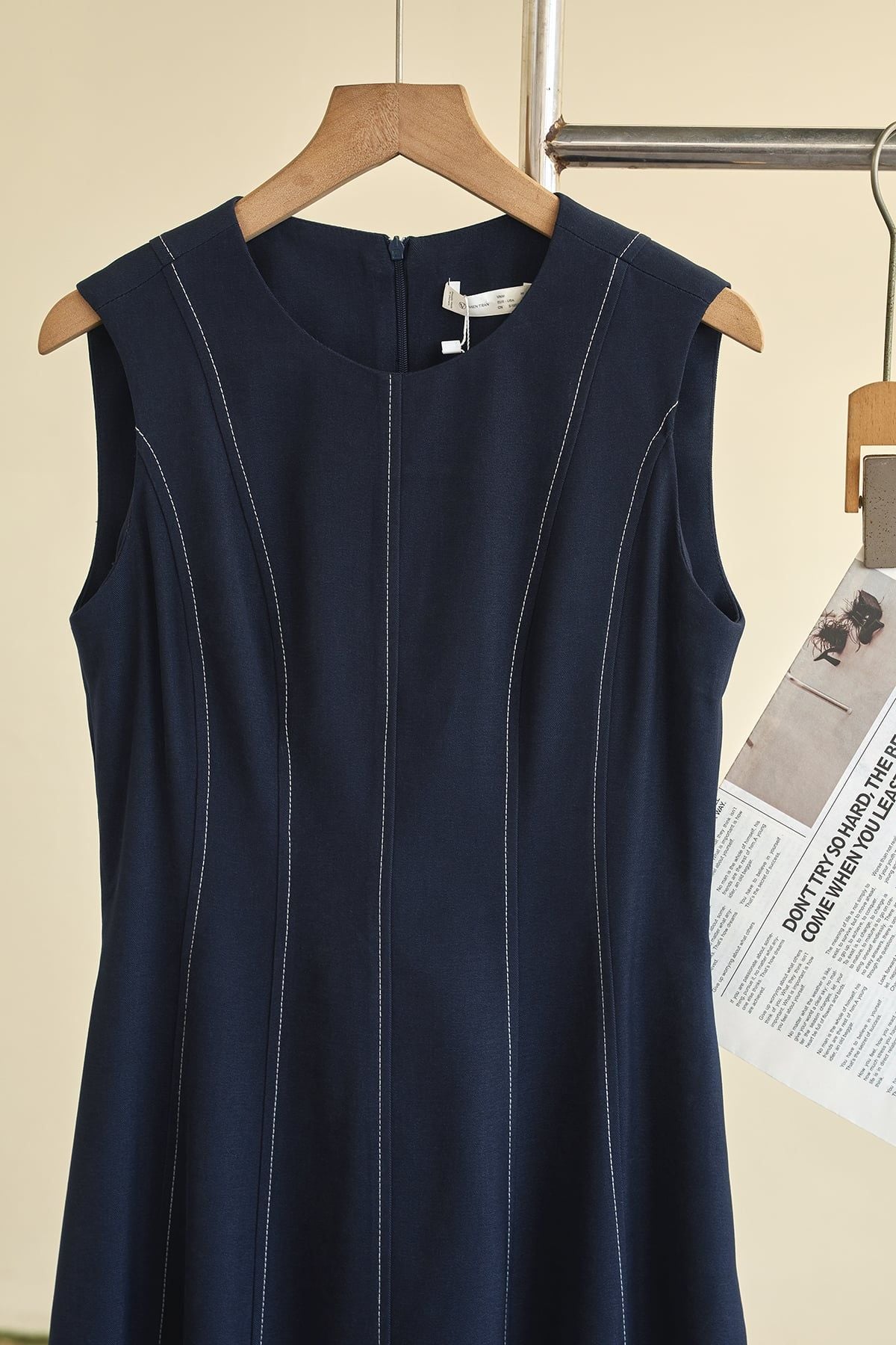 Đầm xòe bổ mảnh diễu chỉ - V63L27H002
