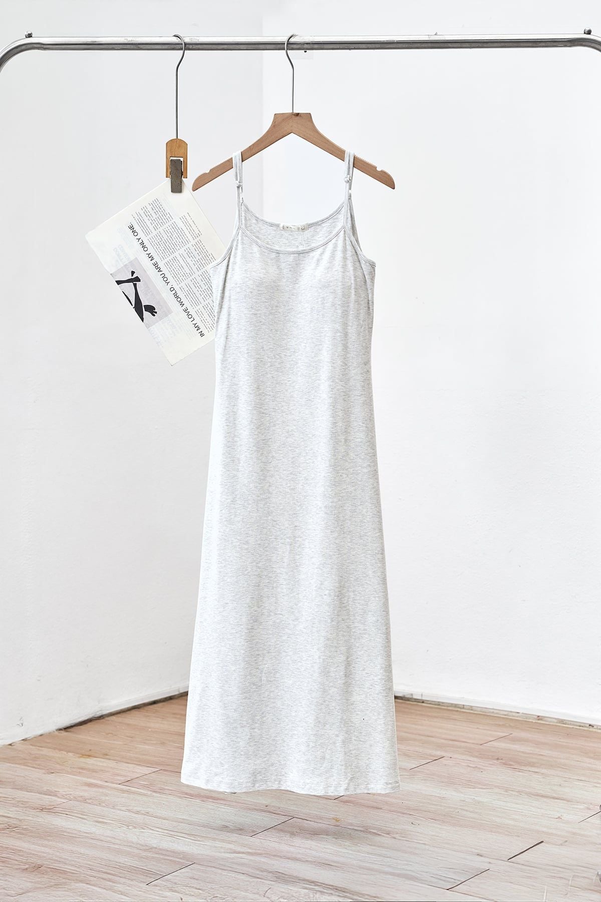 Đầm hai dây dáng dài - V63M26H002