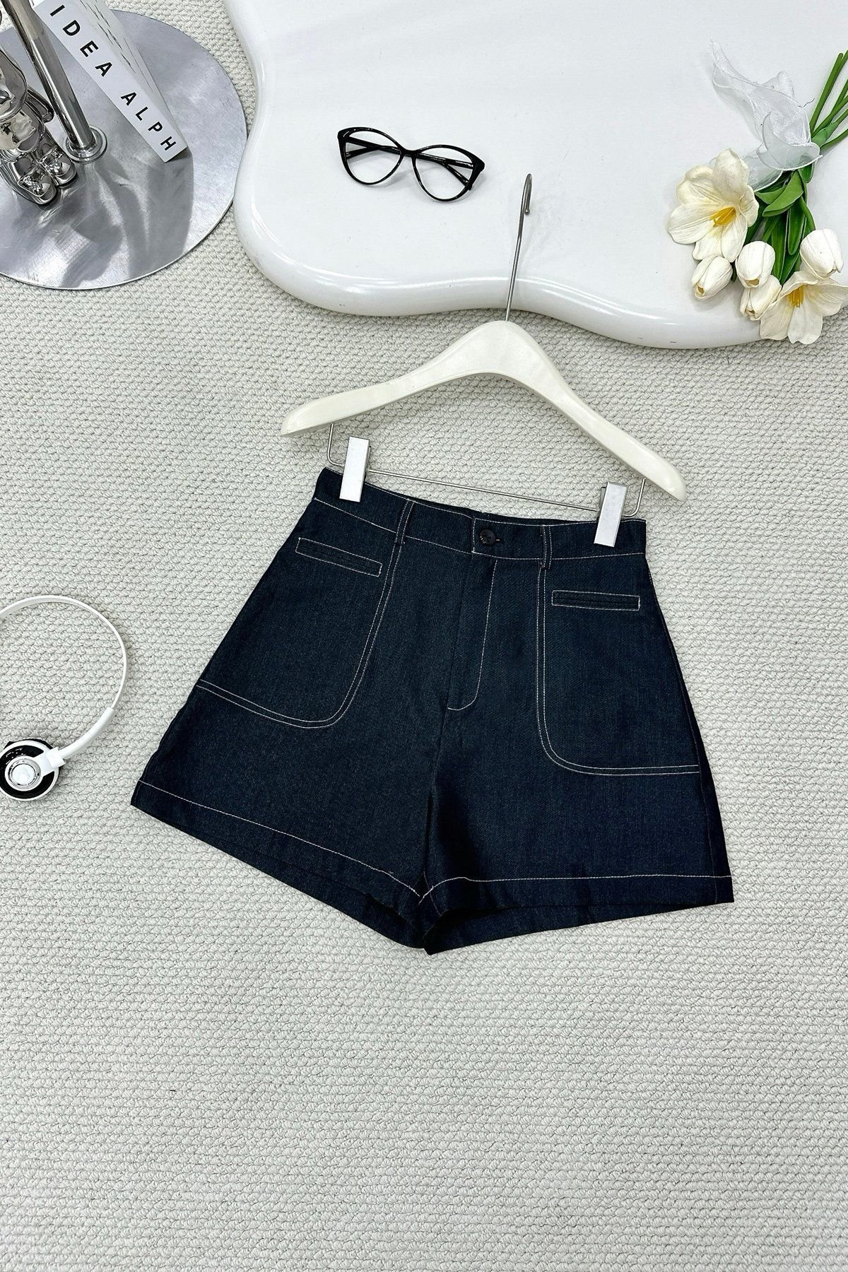 Quần short túi ốp diễu chỉ  - V64S25H006