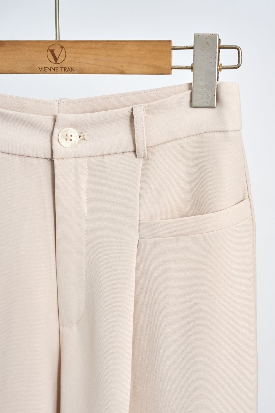 Quần ống rộng ly bung - V64W25Q006