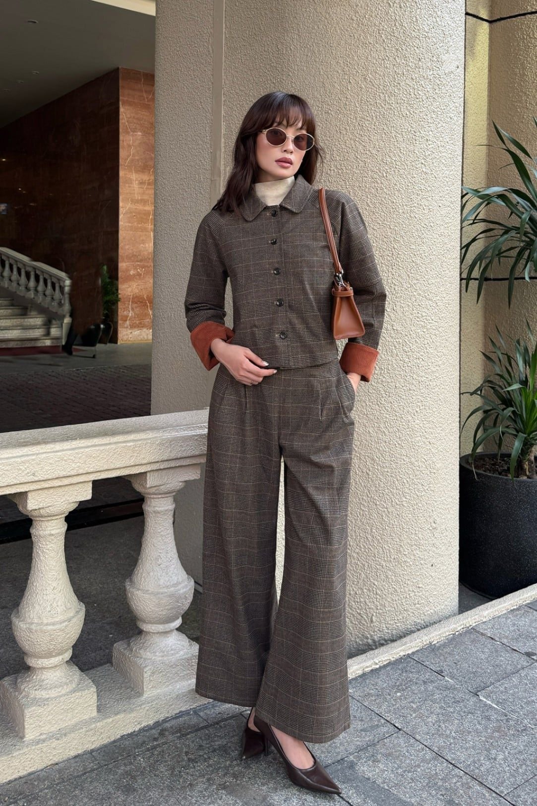 Quần ống rộng cạp liền - V64W25T004