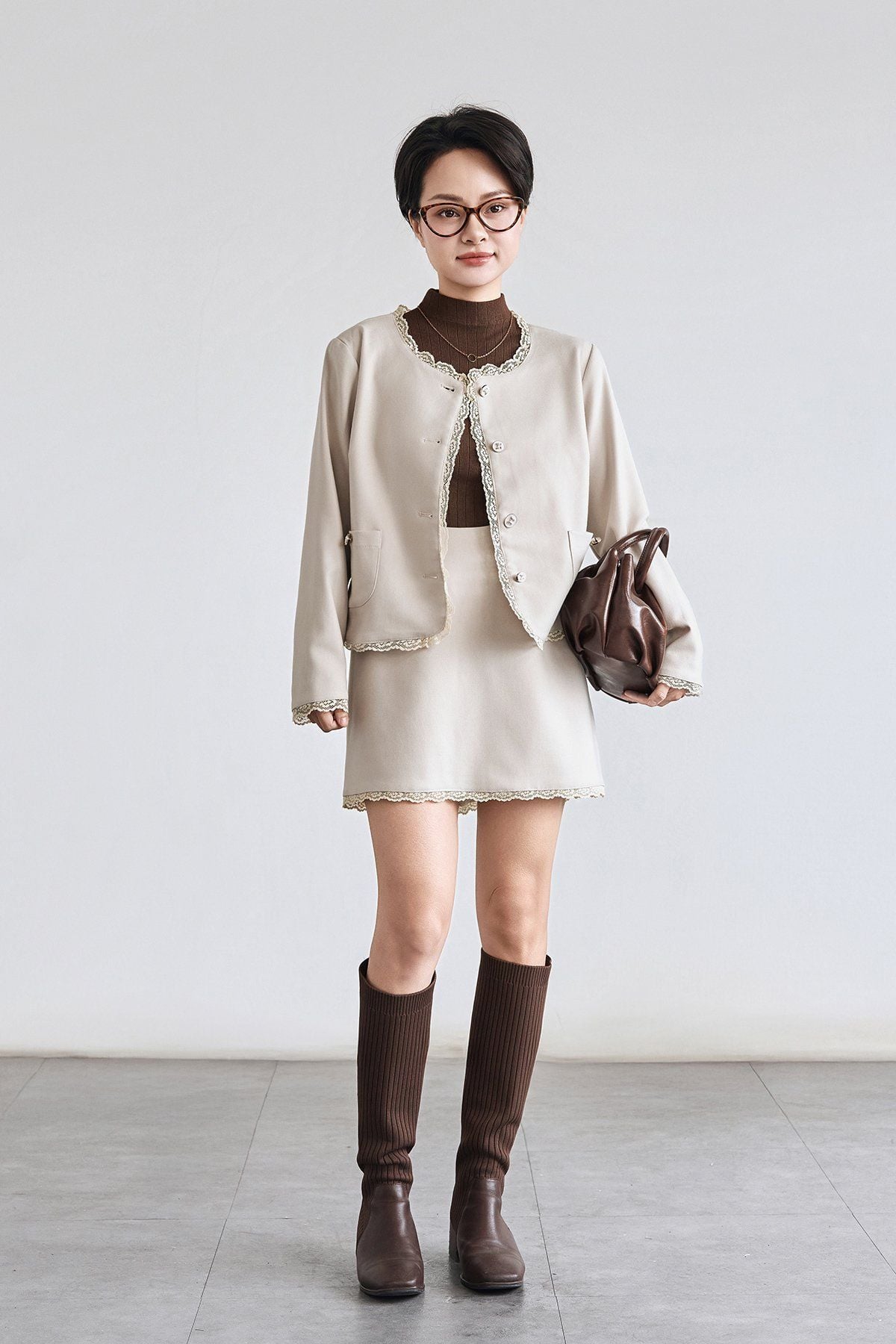 Chân váy ngắn phối ren  - V62R25Q010