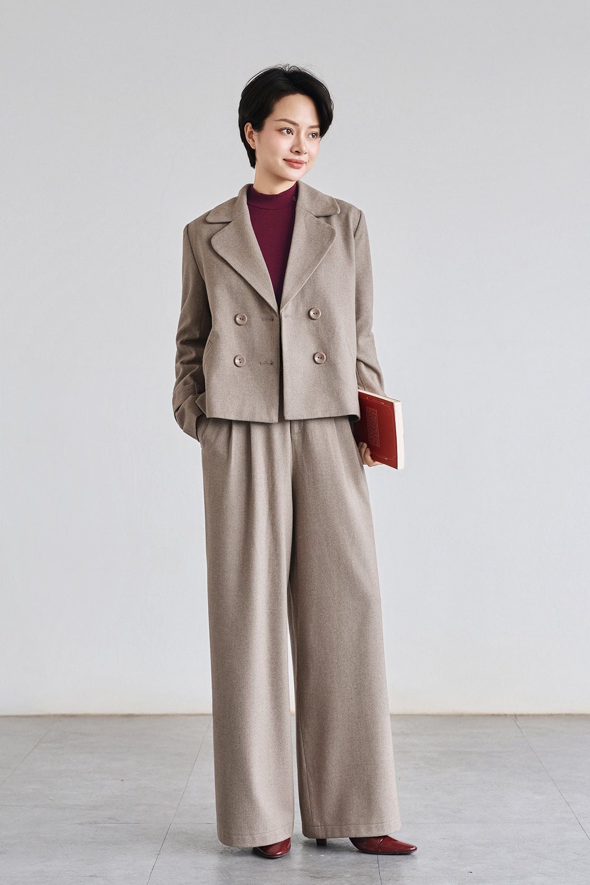 Quần ống rộng ly bung - V64W25T003