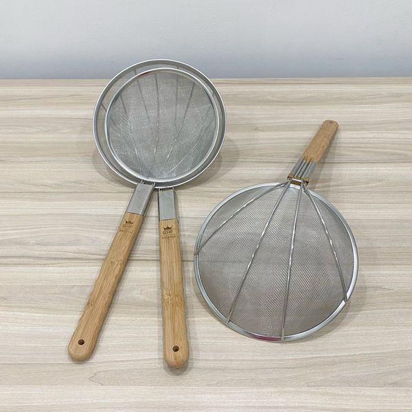 Chao lì inox cán gỗ