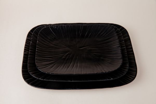 Dĩa Chữ Nhật Vân Đá Đen Nhám Fataco