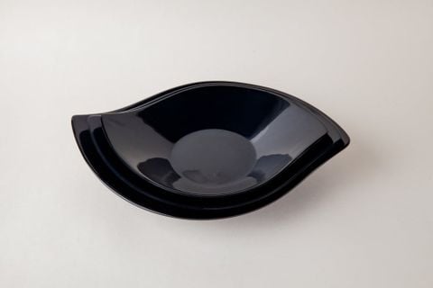 Dĩa Lá Sâu Màu Đen