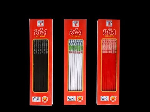 Đũa Hộp Đen Đỏ Trắng