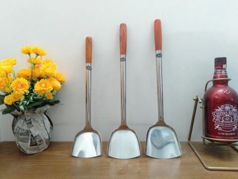 Sạn Thợ Inox Cán Gỗ