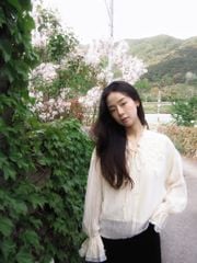 Peony Top - Sơmi suông hoạ tiết ren thêu hoa
