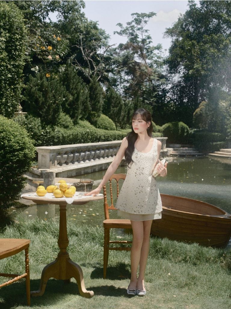 Ceri Dress - Váy đính kim sa phối voan