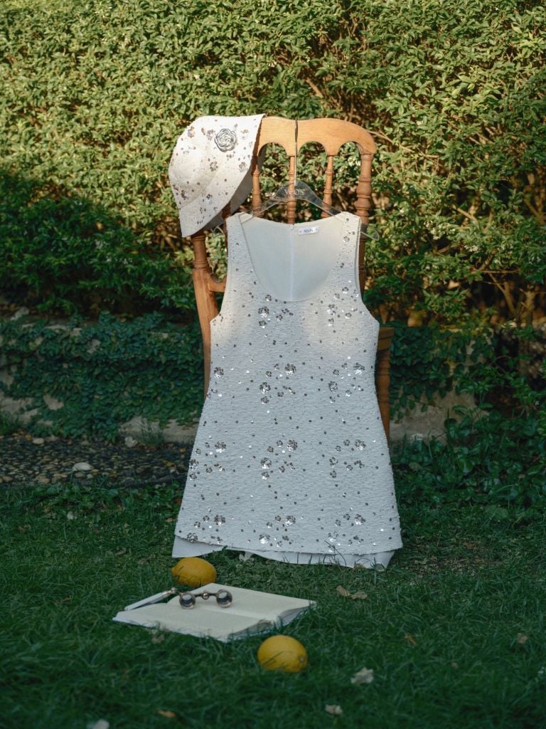 Ceri Dress - Váy đính kim sa phối voan