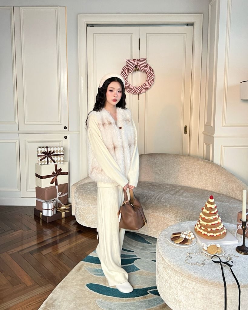 Noelle Jumper - Áo len cổ tim