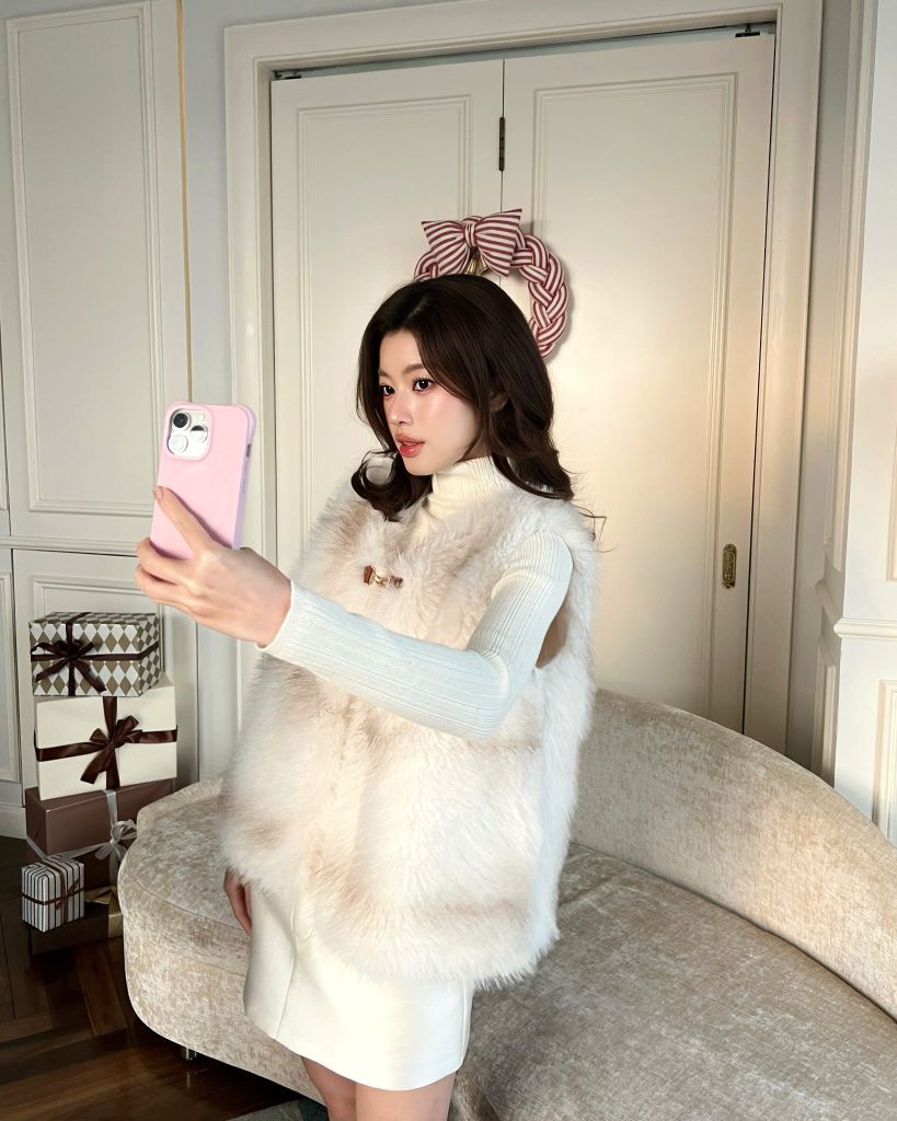 Snowy Coat -  Áo gile lông