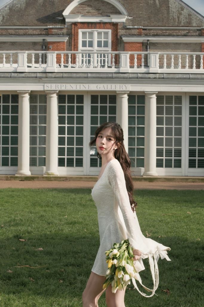 Fiona Dress - Váy ren hoa