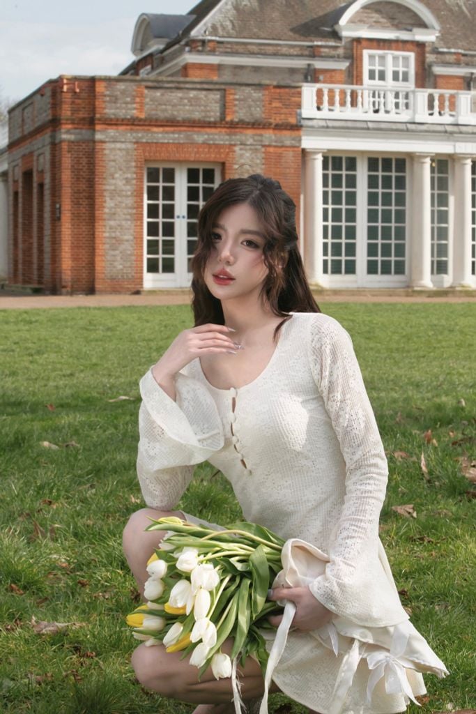 Fiona Dress - Váy ren hoa