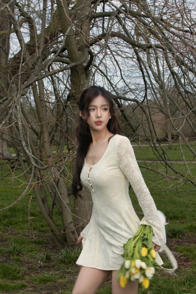 Fiona Dress - Váy ren hoa
