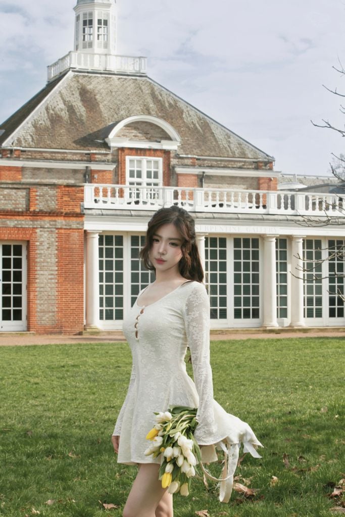Fiona Dress - Váy ren hoa