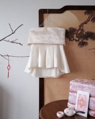 Giao Mẫn - Áo quây xếp ly